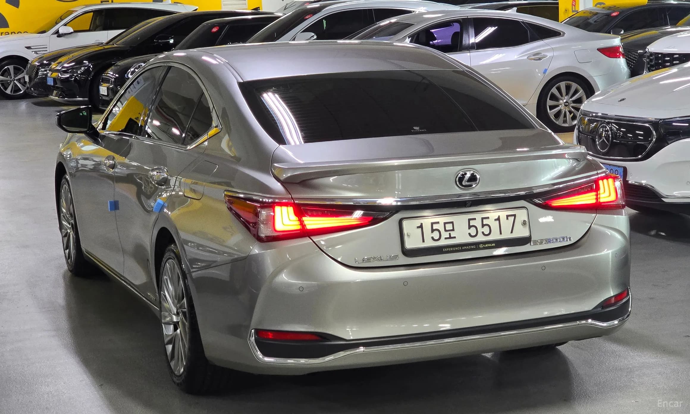 ES300h 7th Generation