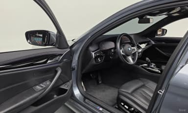 5 Series (G30)