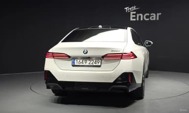 5 Series (G60)