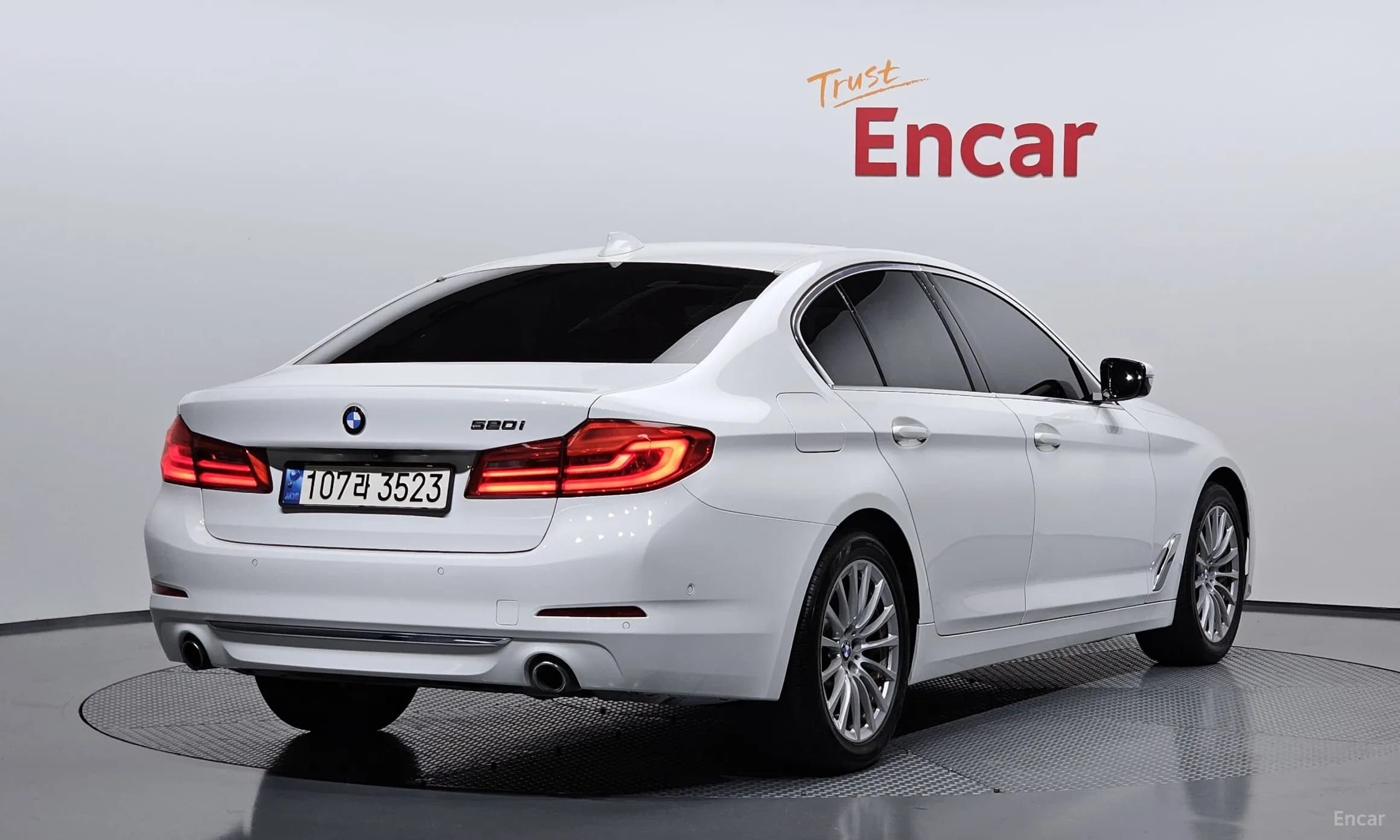 5 Series (G30)