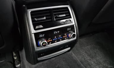 7 Series (G11)