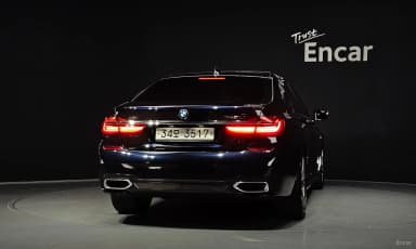 7 Series (G11)