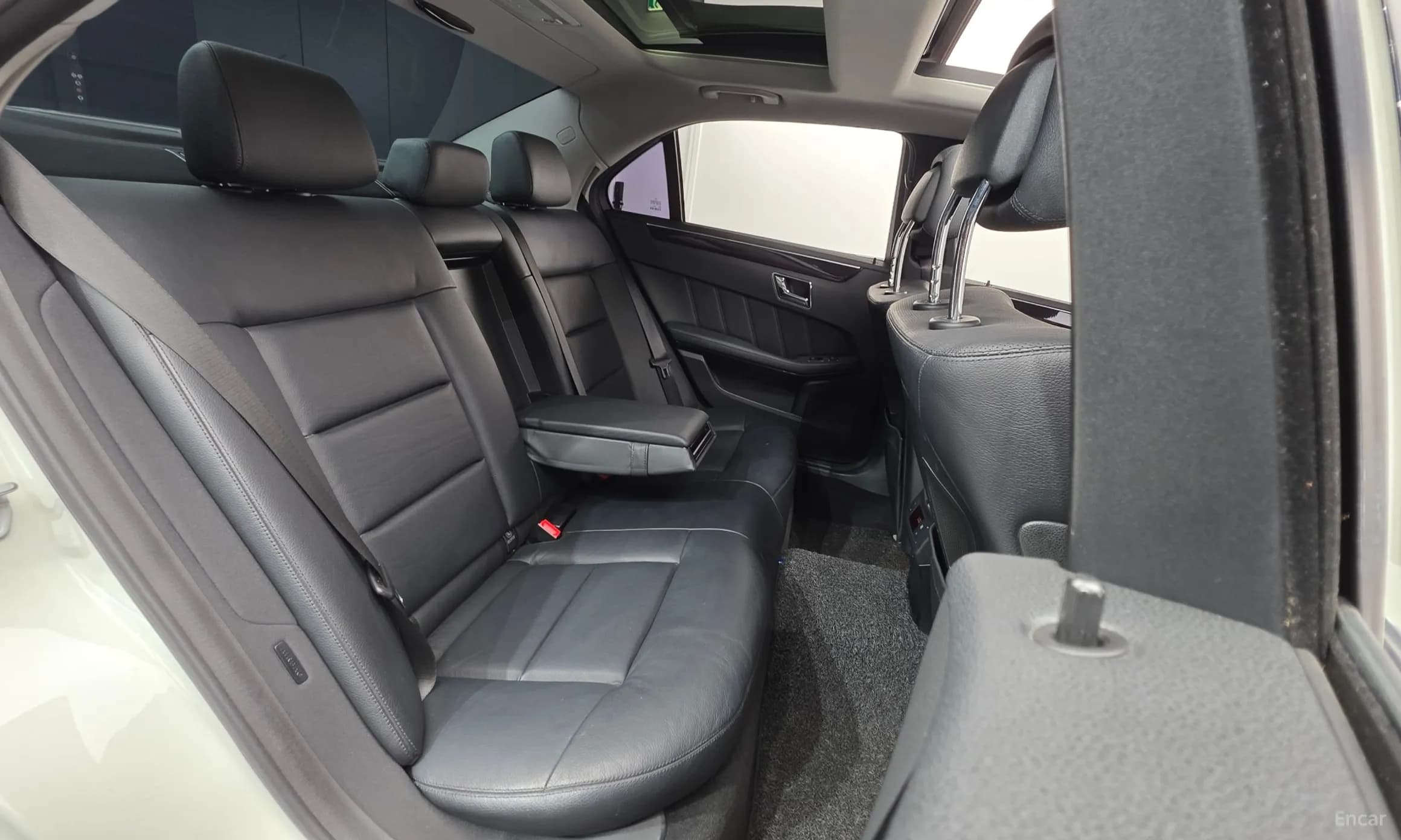 E-Class W212