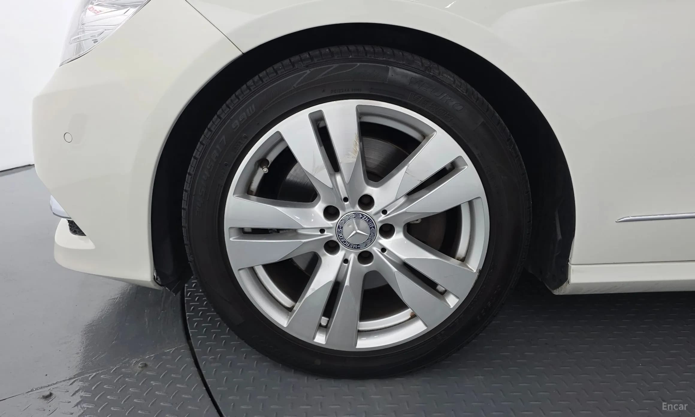 E-Class W212