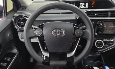 Prius C