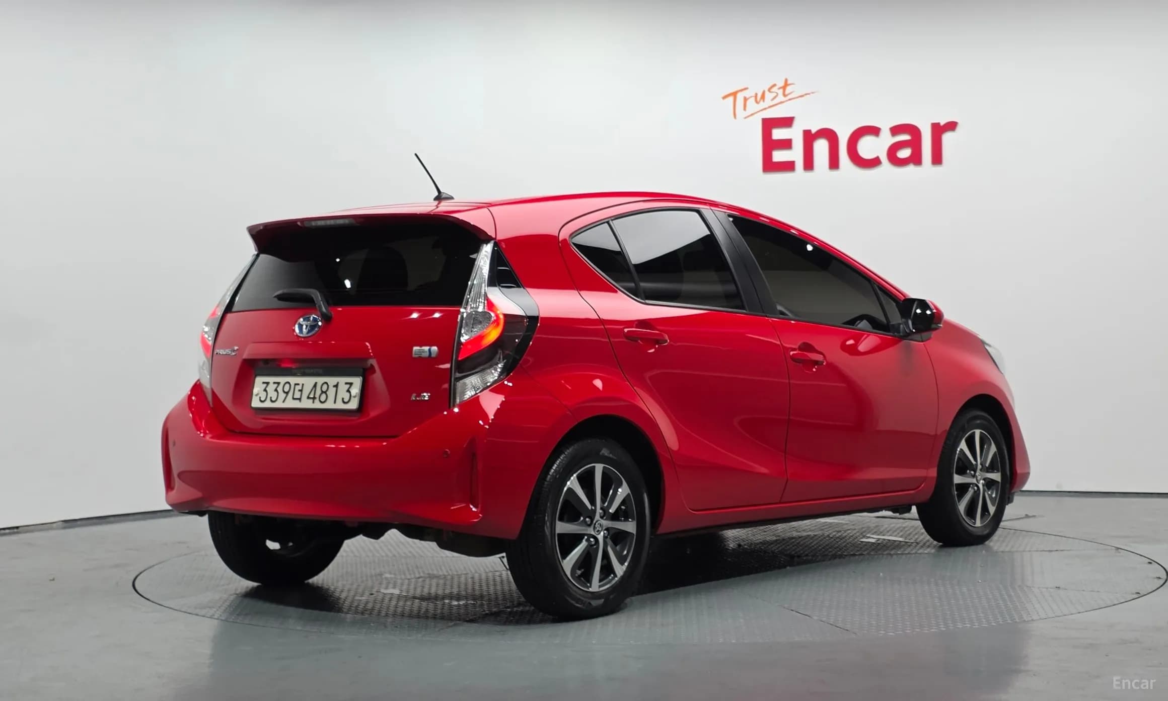 Prius C