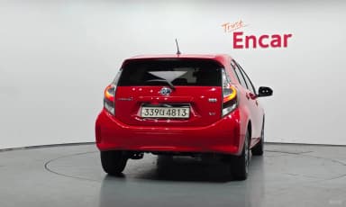 Prius C