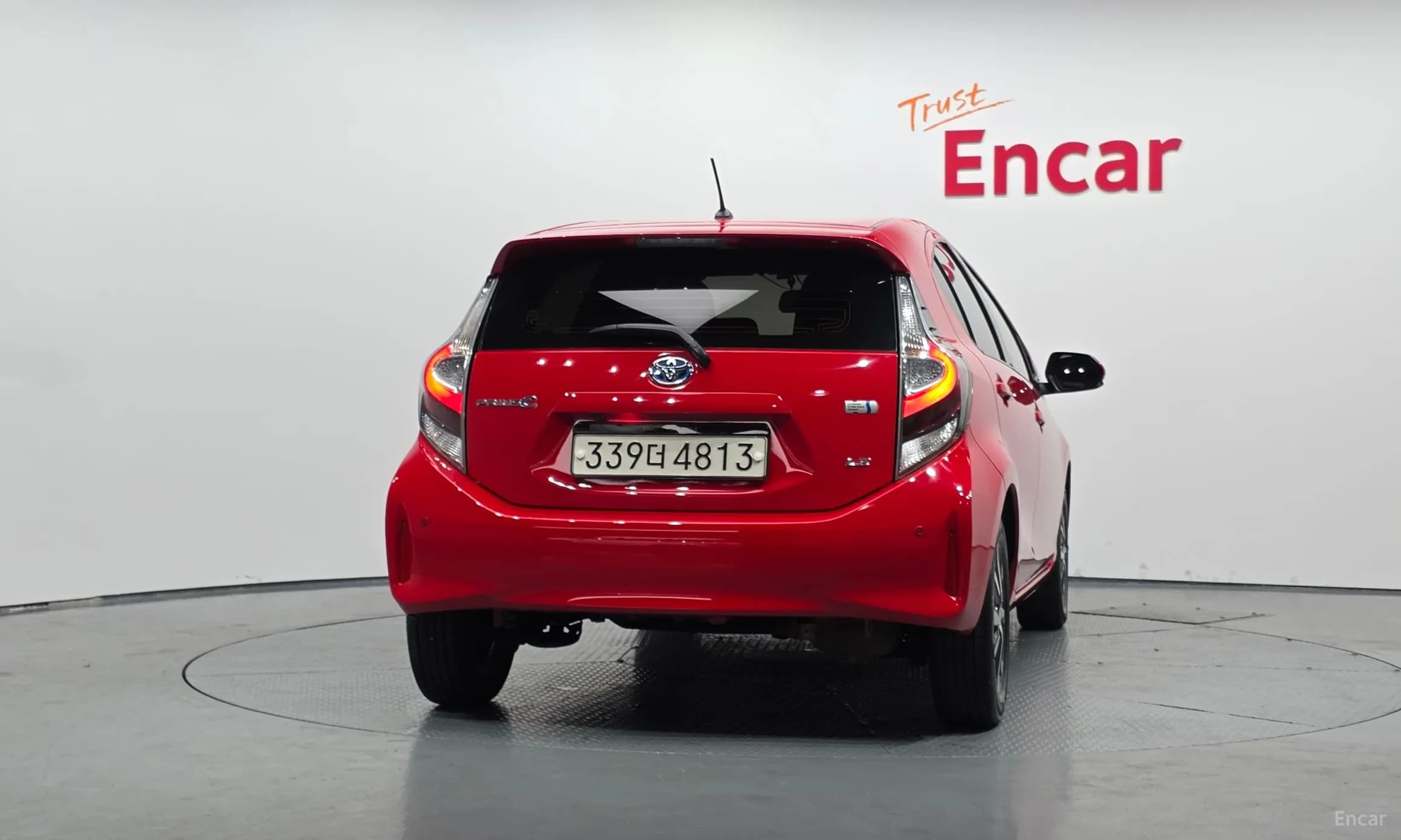 Prius C