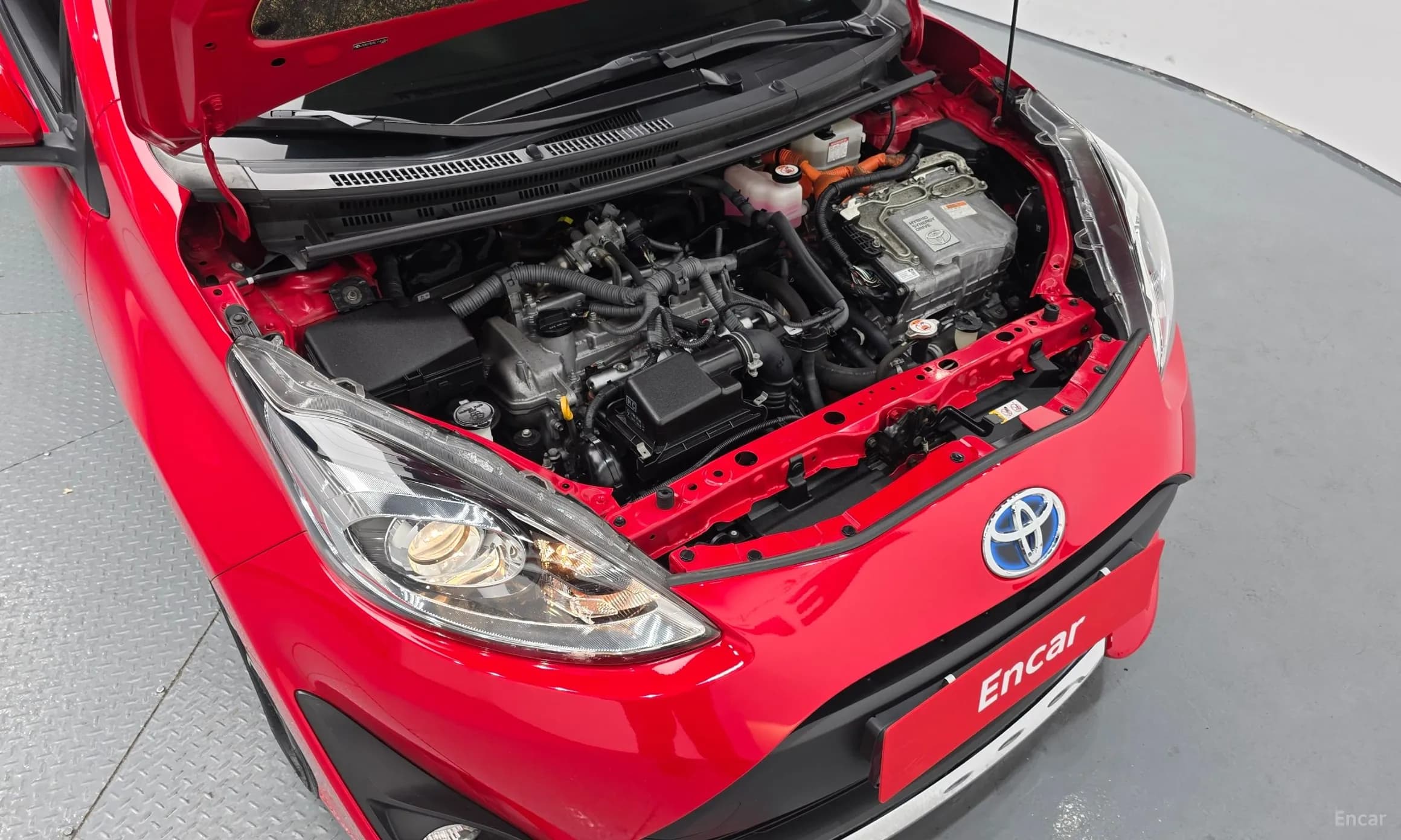 Prius C