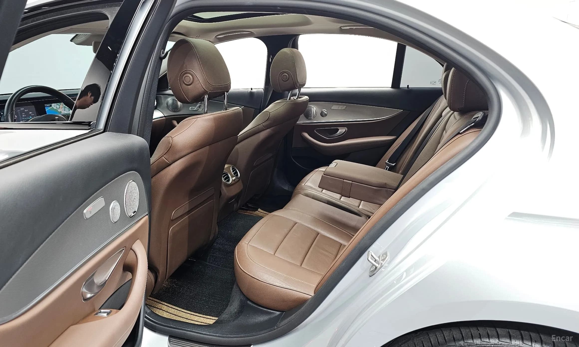 E-Class W213