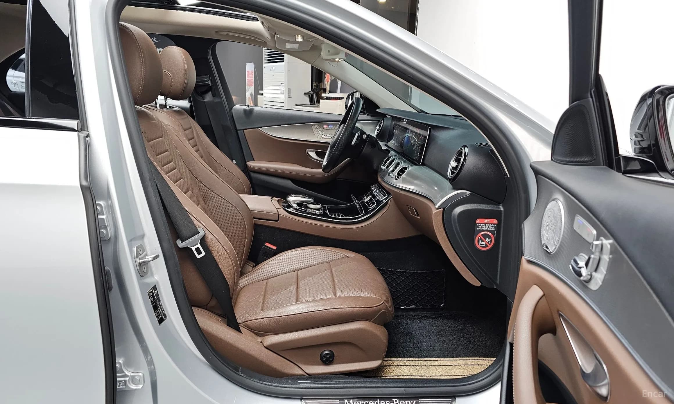 E-Class W213