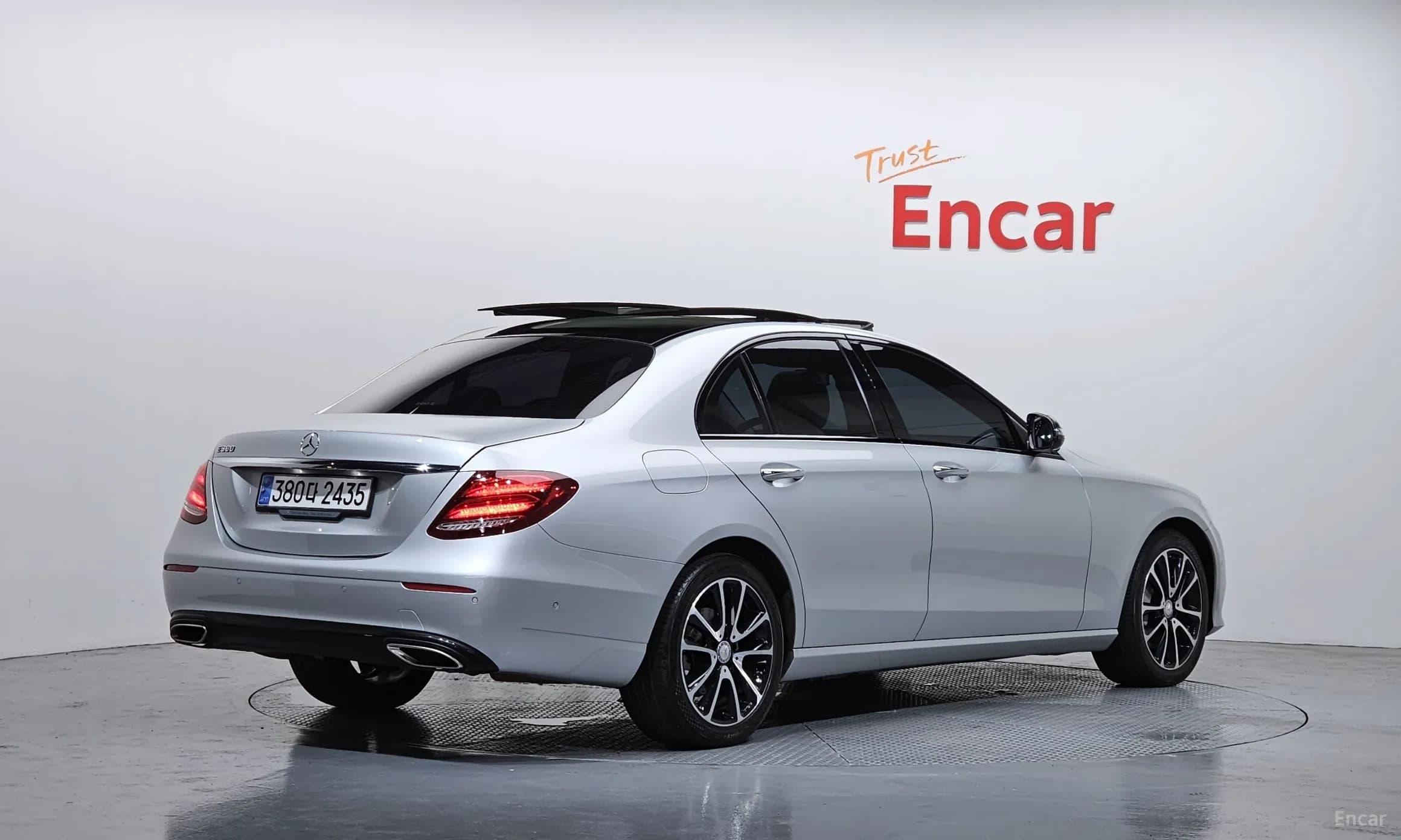 E-Class W213