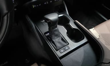 ES300h 7th Generation