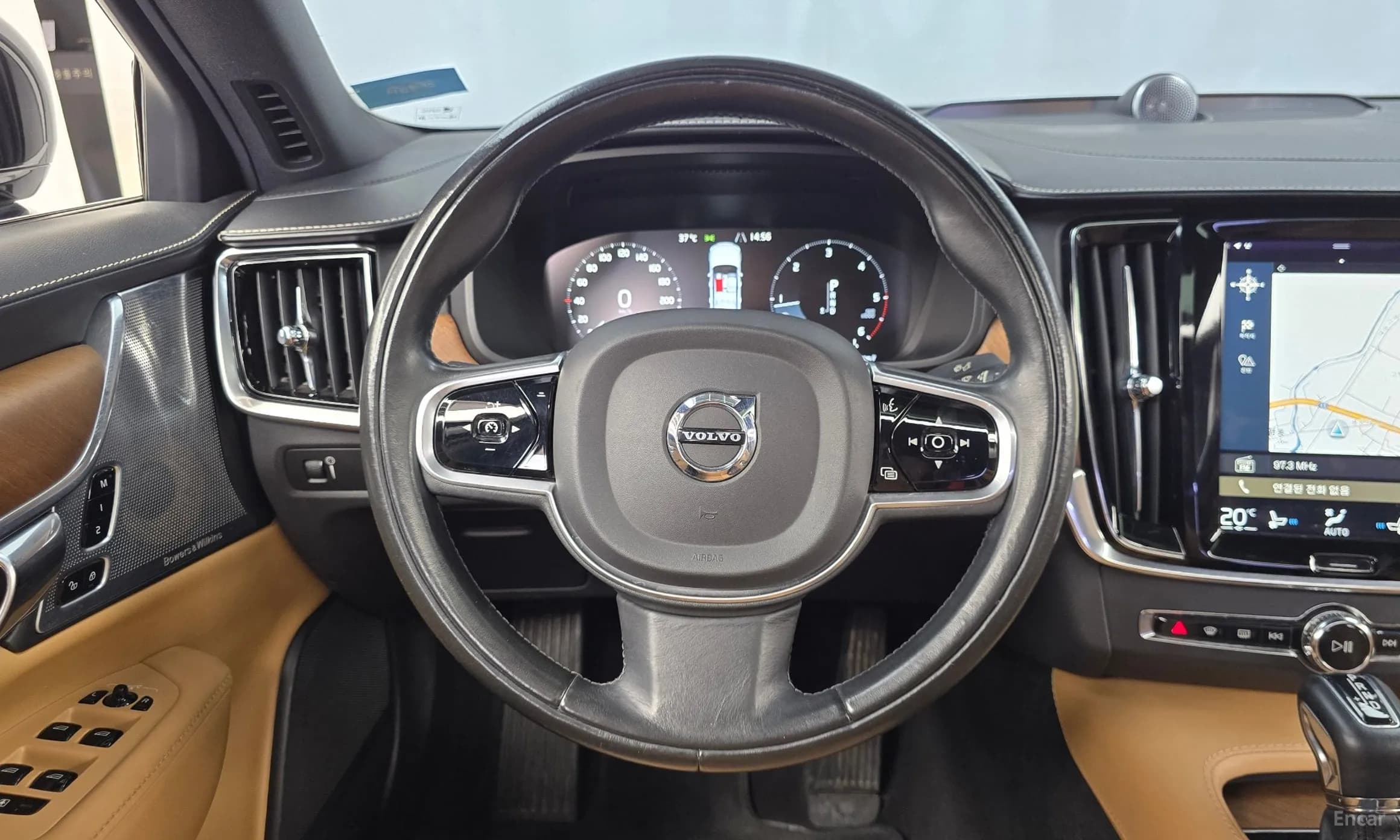 S90