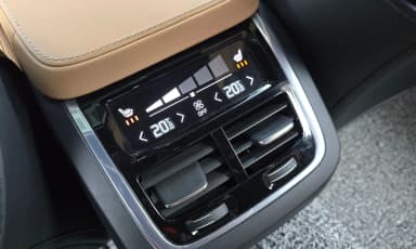 S90