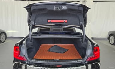 S90