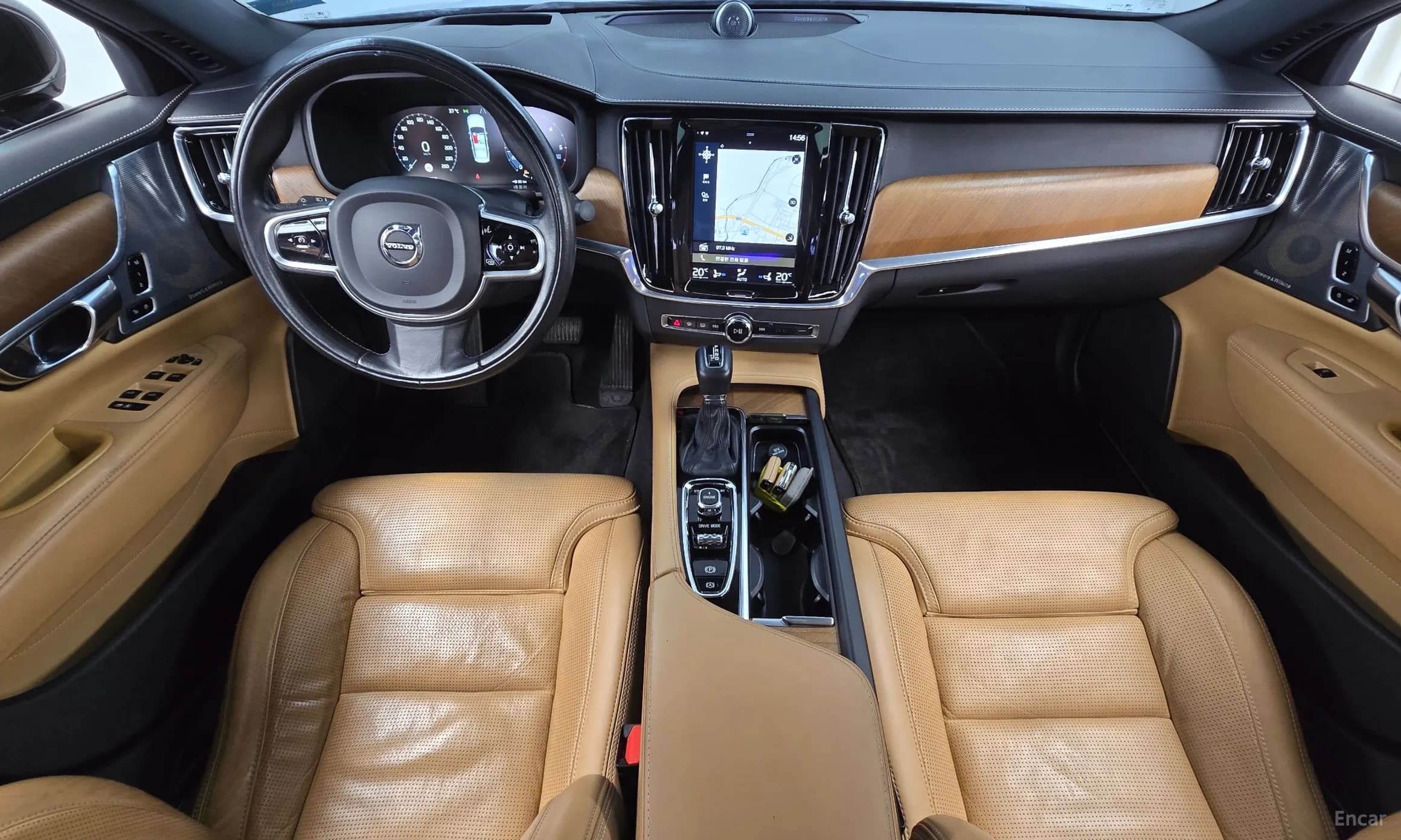 S90