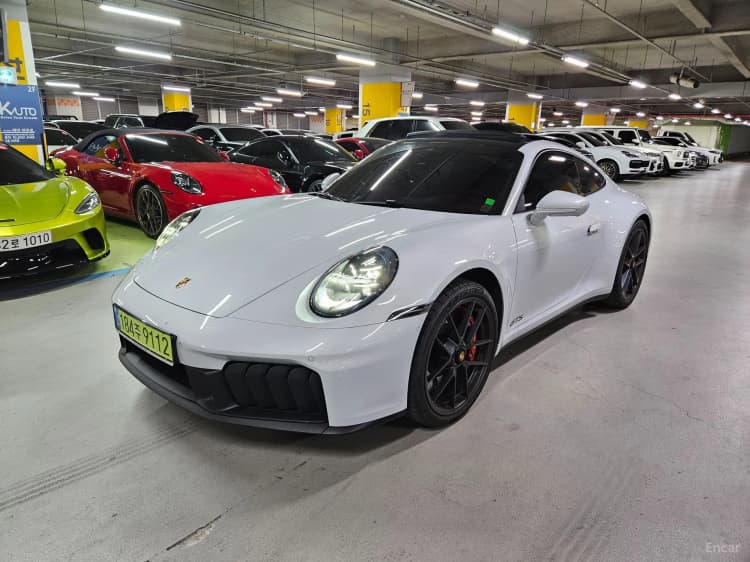 911 (992)