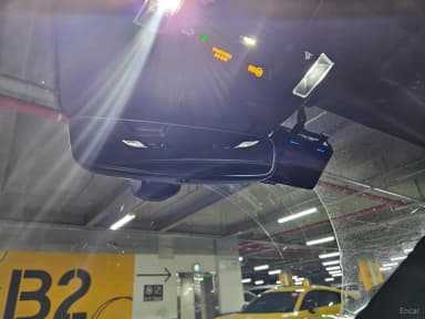 911 (992)