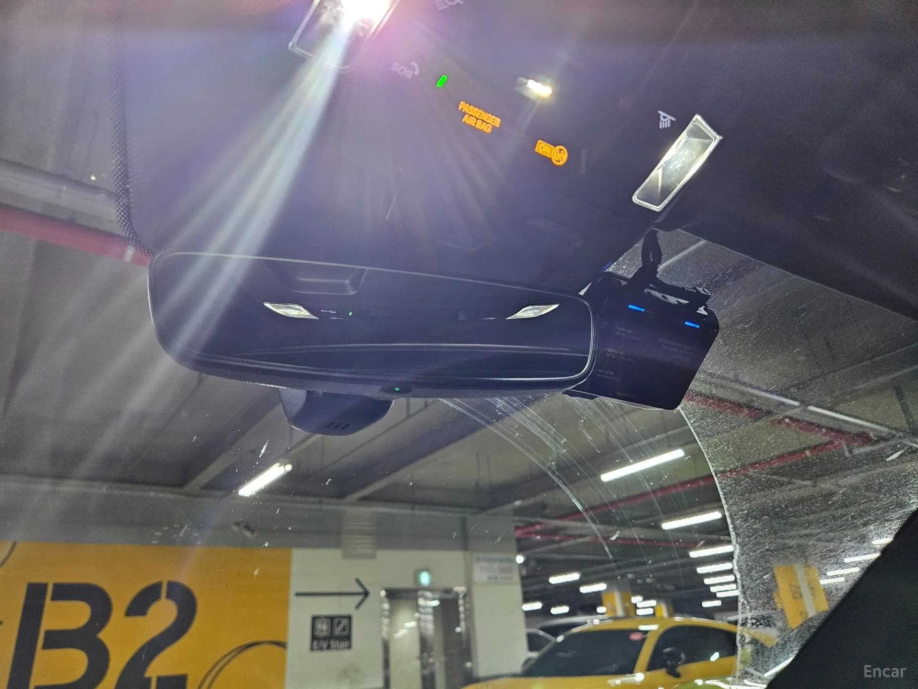 911 (992)