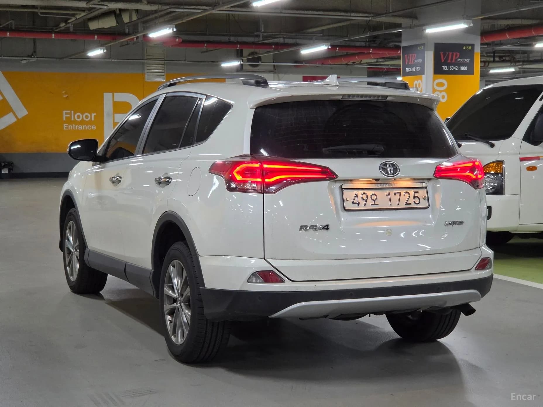 RAV4