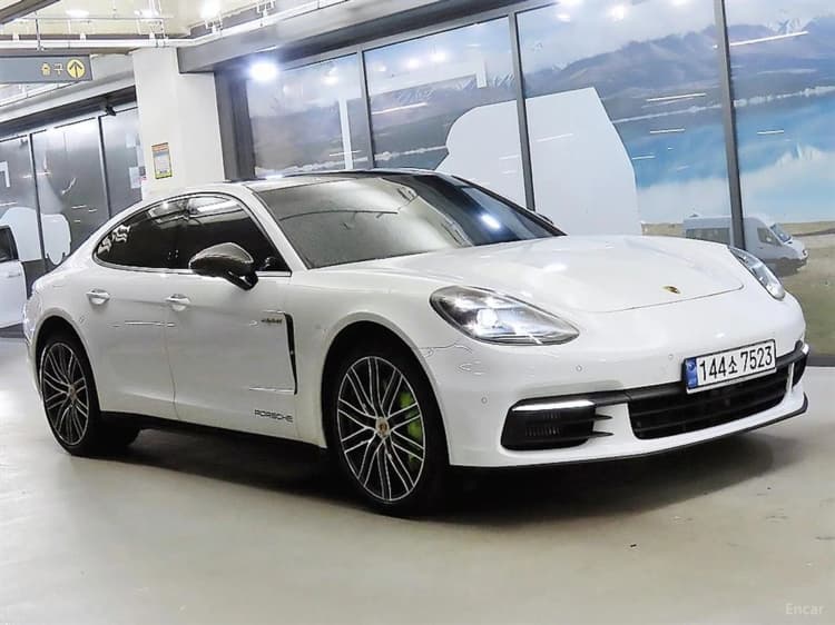 Panamera (971)