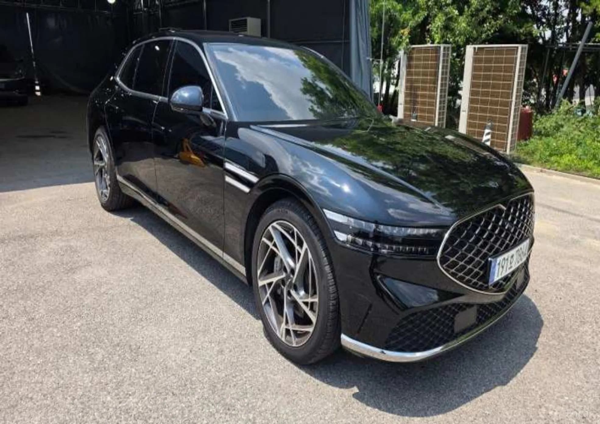 G90 (RS4)