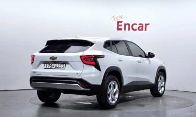 Trax Crossover