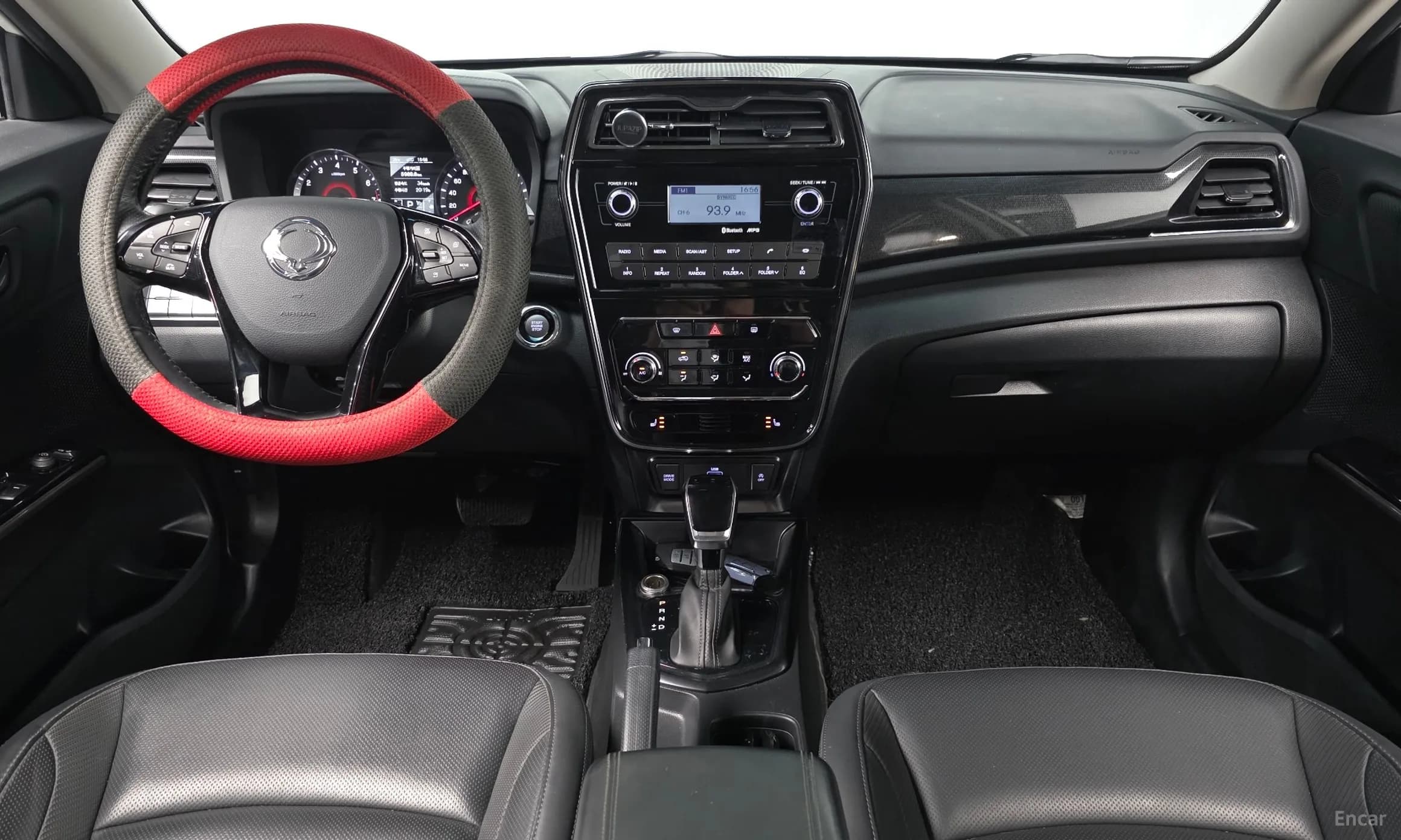 Berry New Tivoli