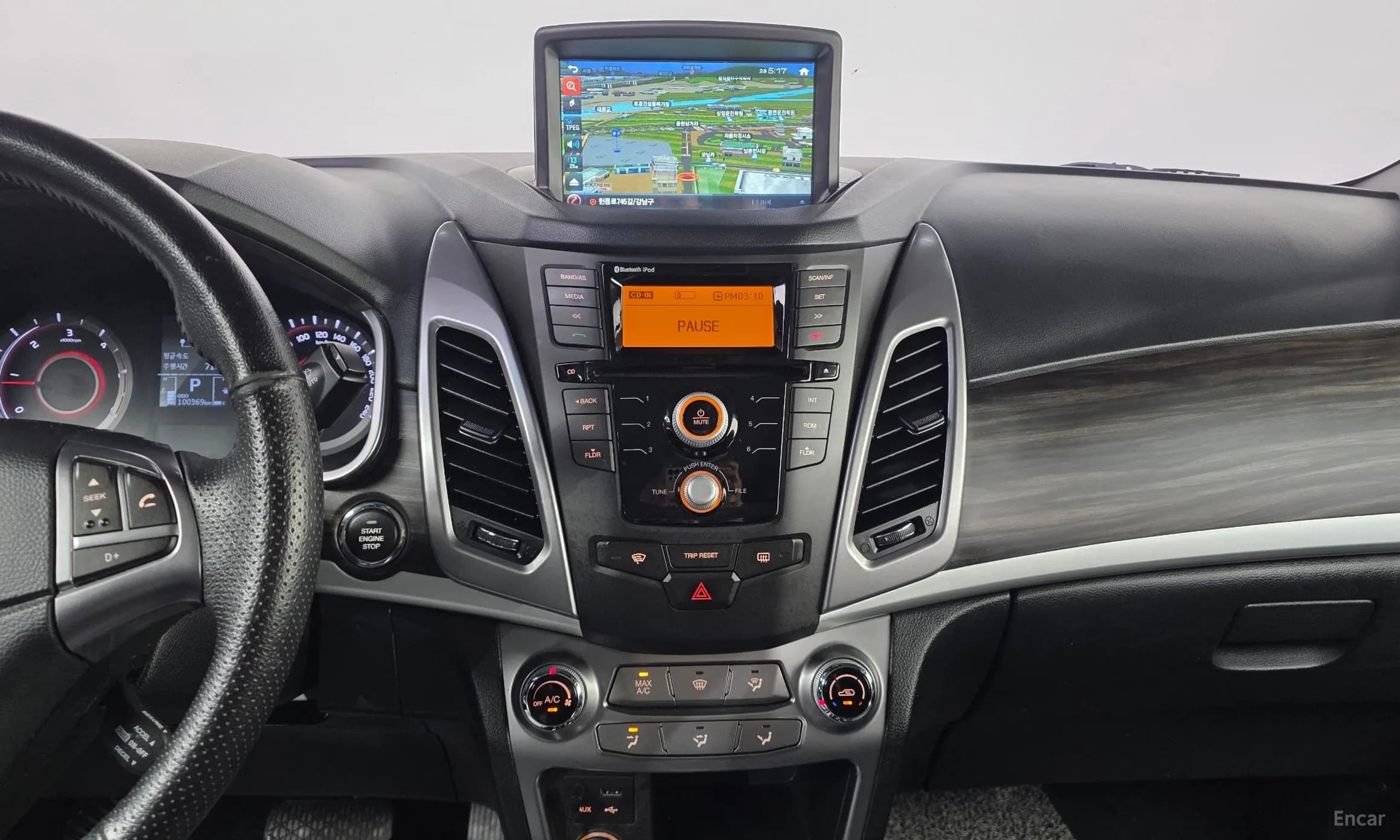 Korando C