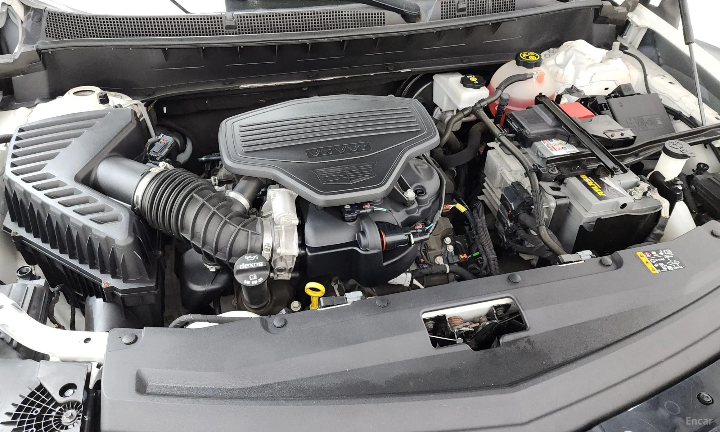 XT6