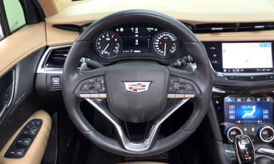 XT6