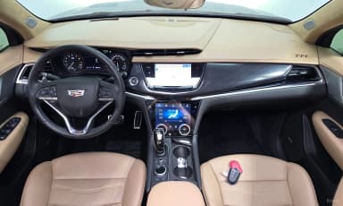 XT6