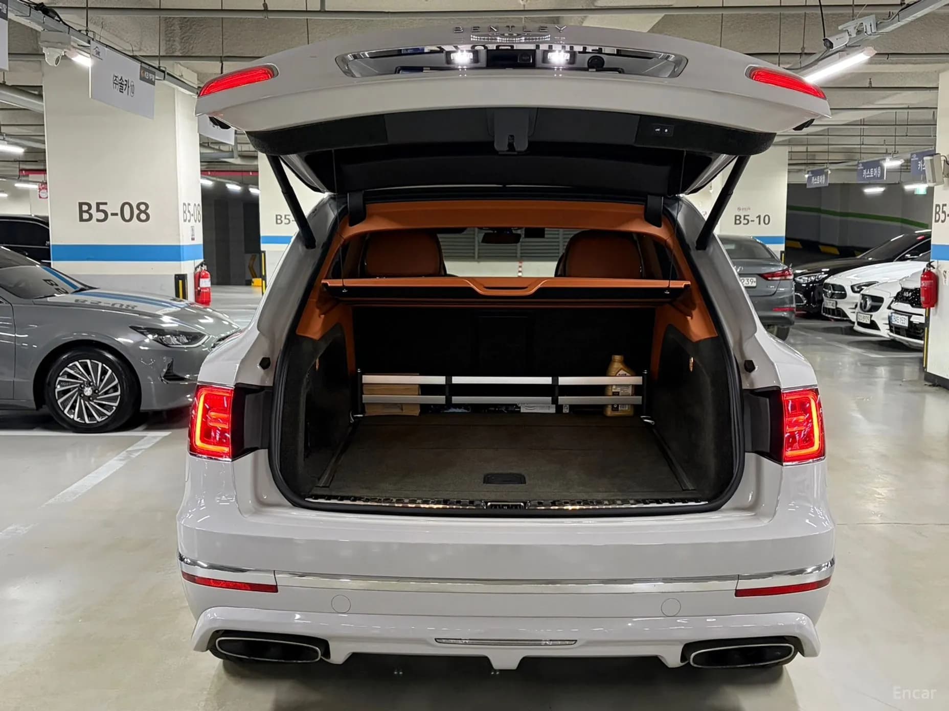 Bentayga