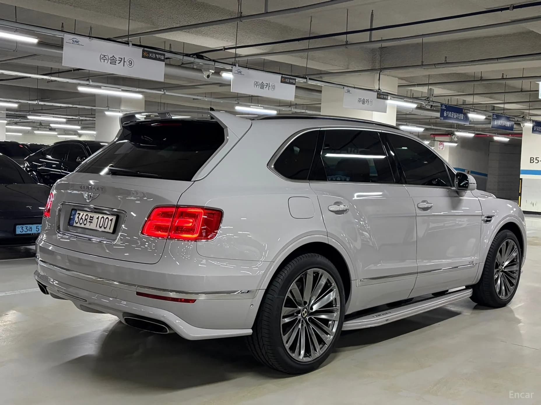 Bentayga