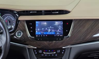 XT6
