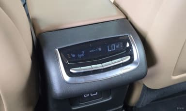 XT6