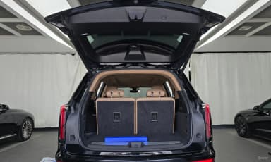 XT6