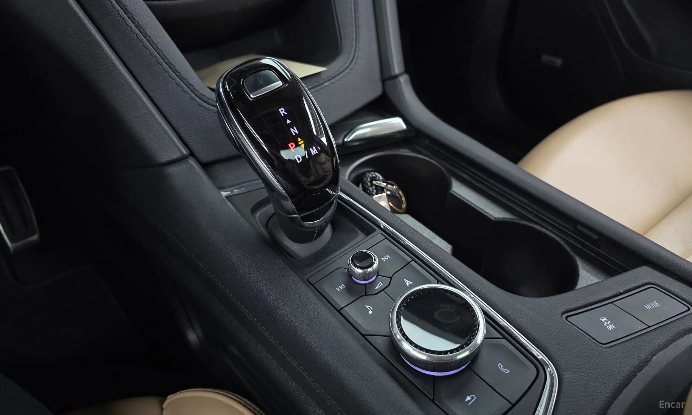 XT6