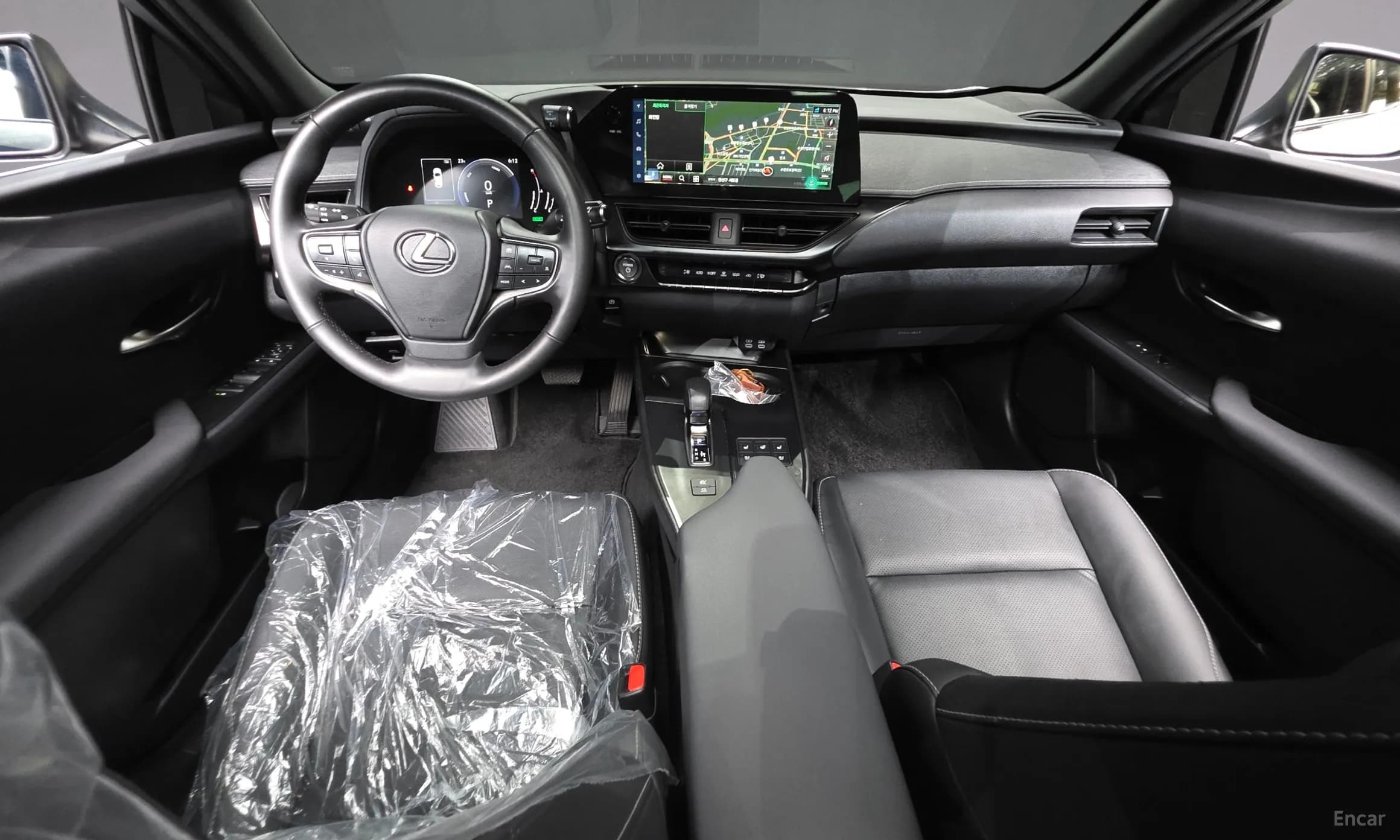 UX300h