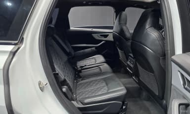 Q7 (4M)