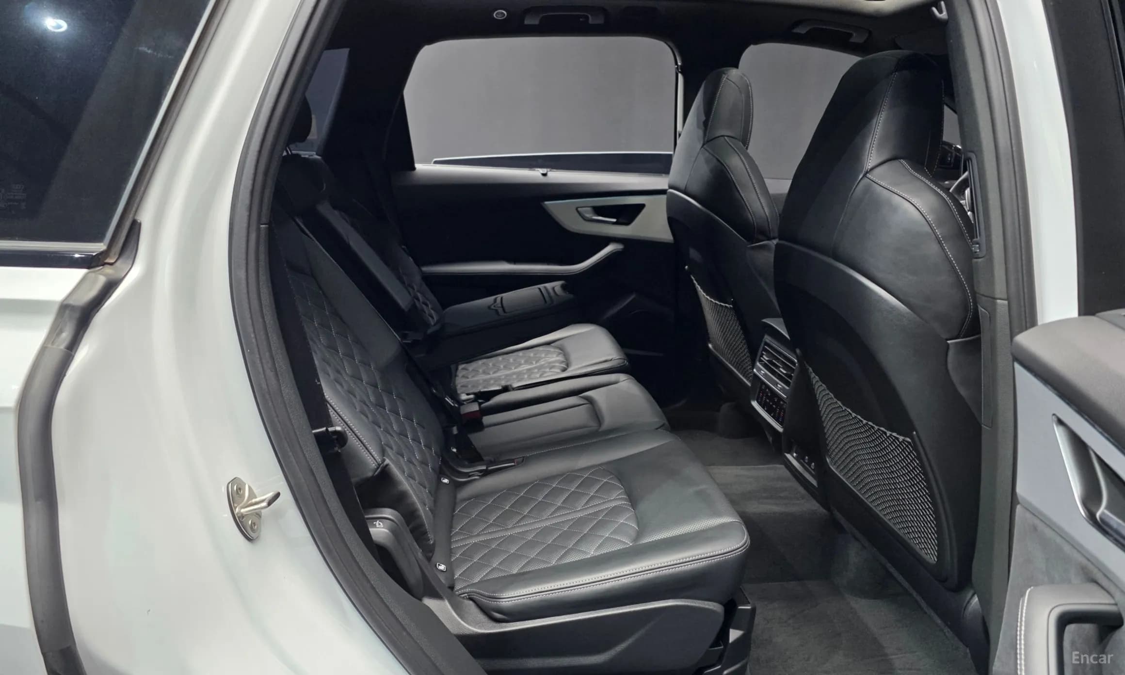 Q7 (4M)