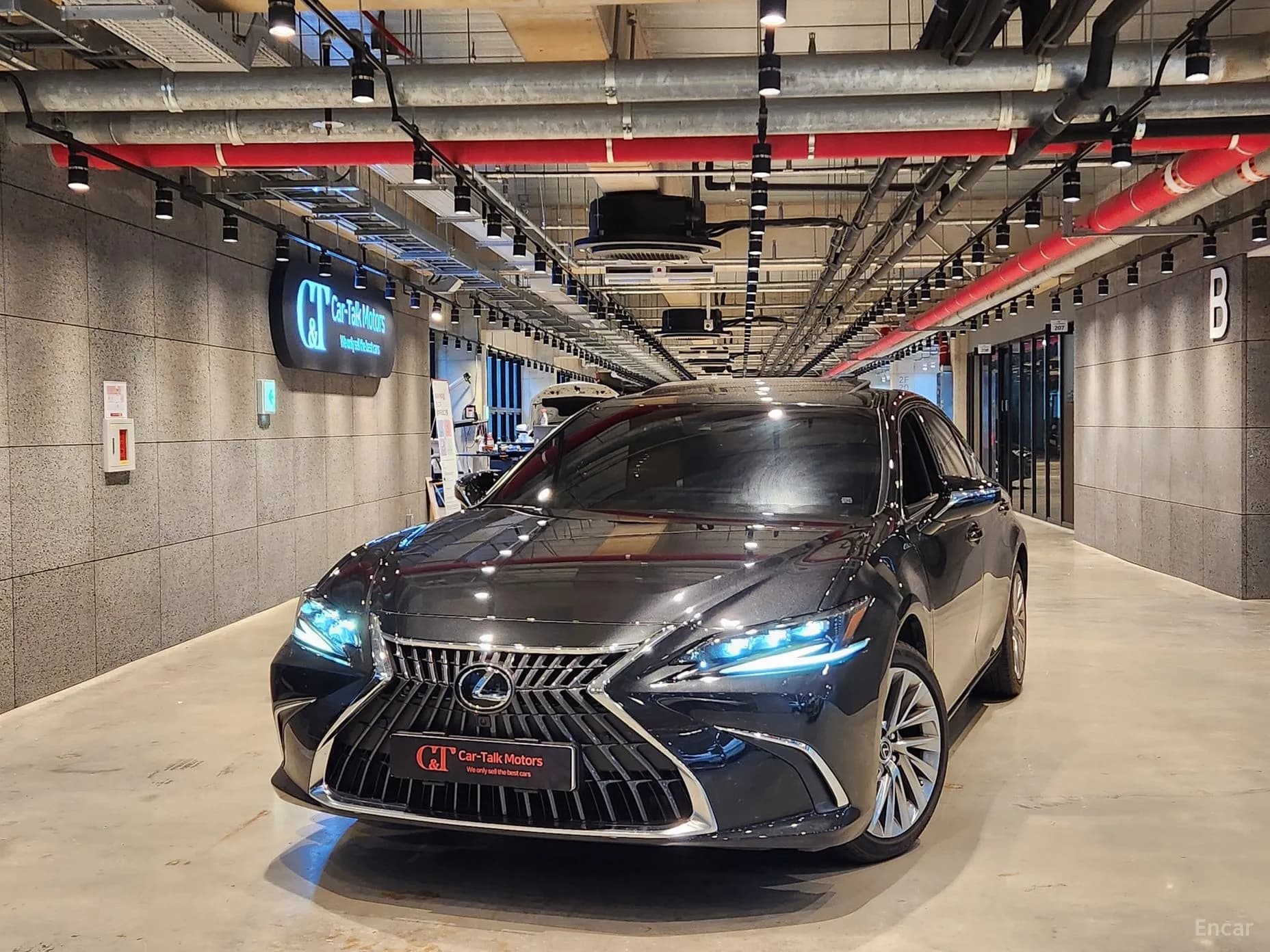 ES300h 7th Generation