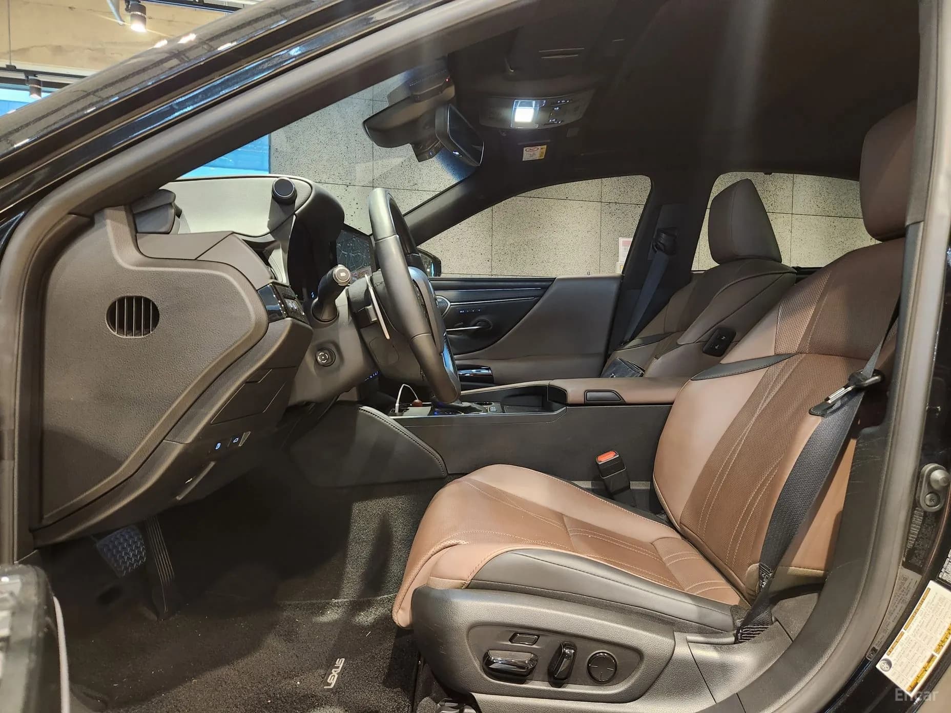 ES300h 7th Generation