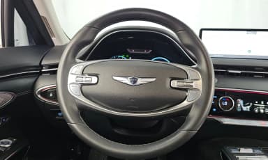 GV70