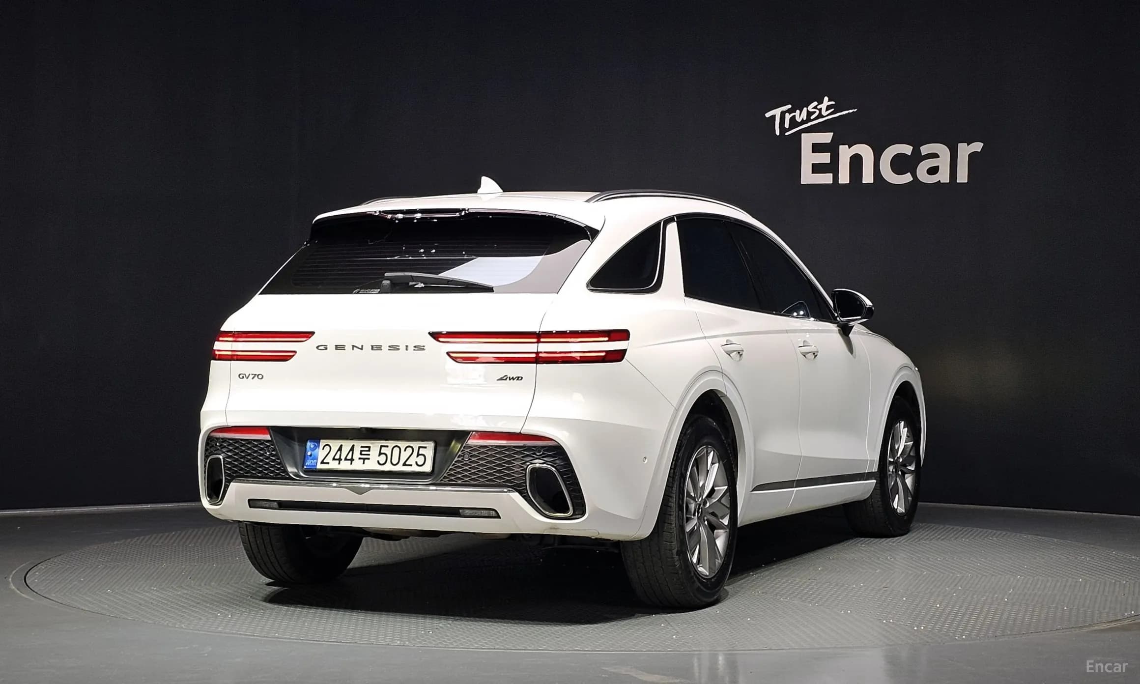 GV70