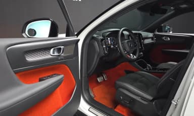XC40