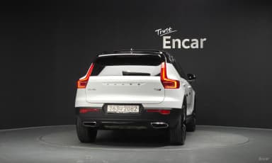 XC40