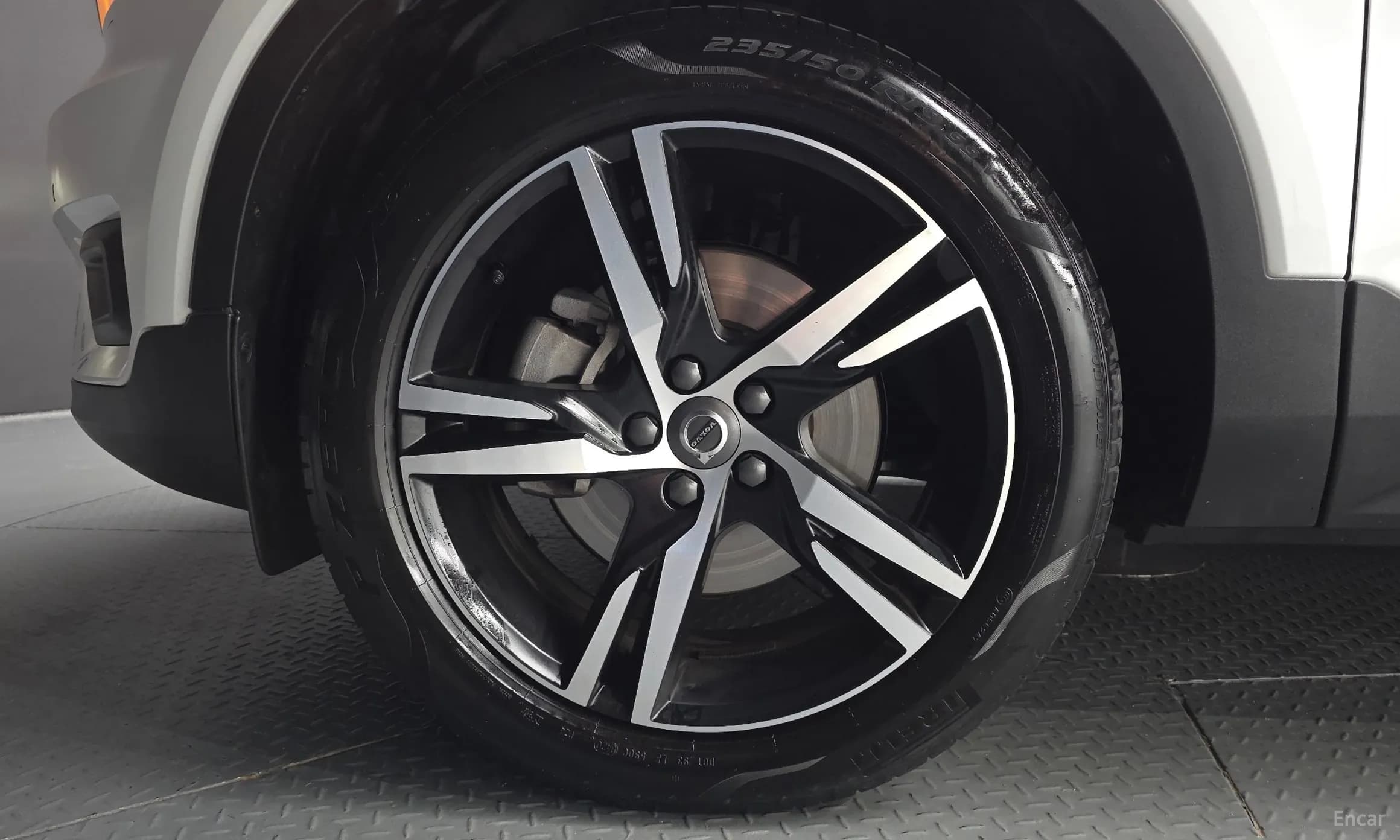 XC40