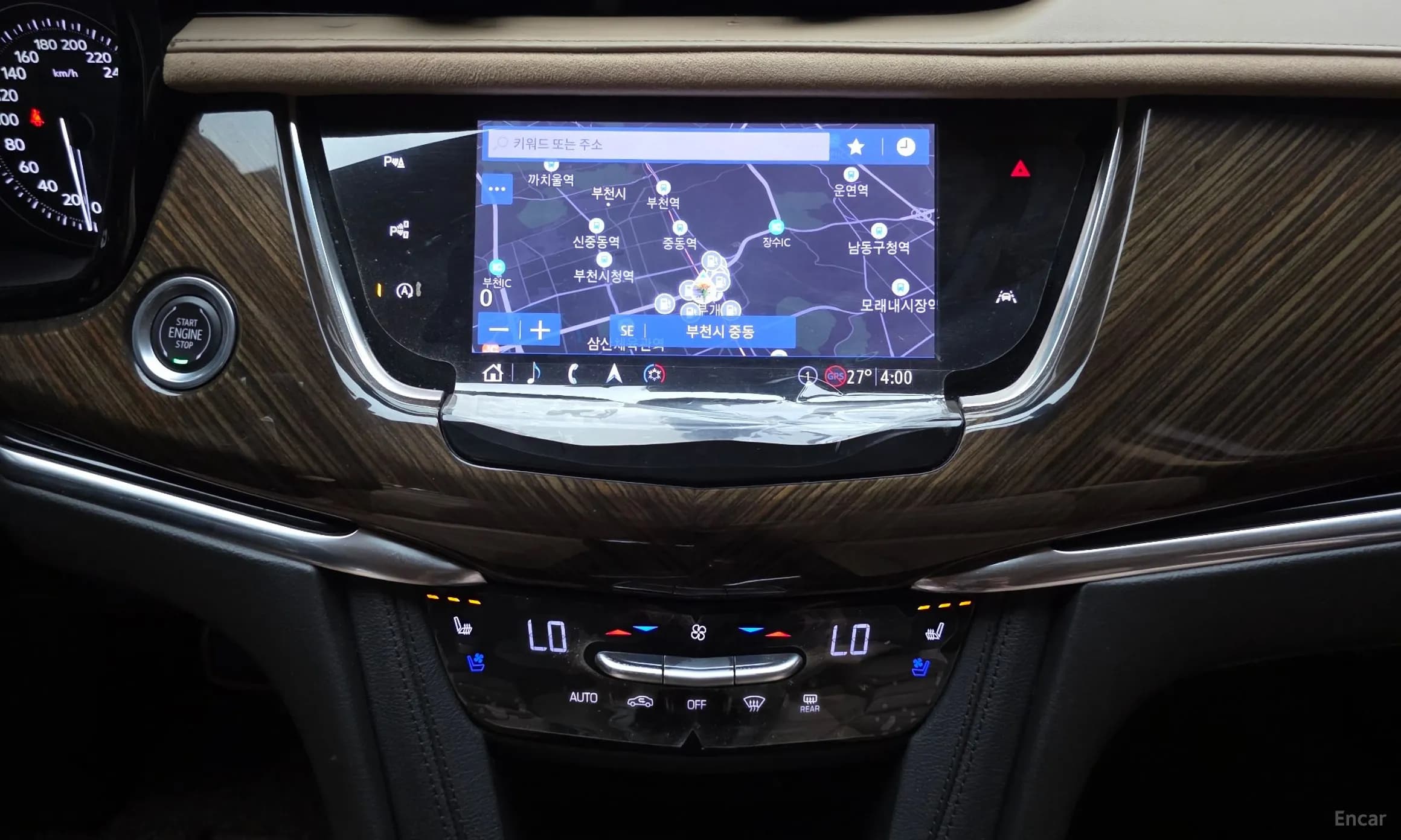 XT6